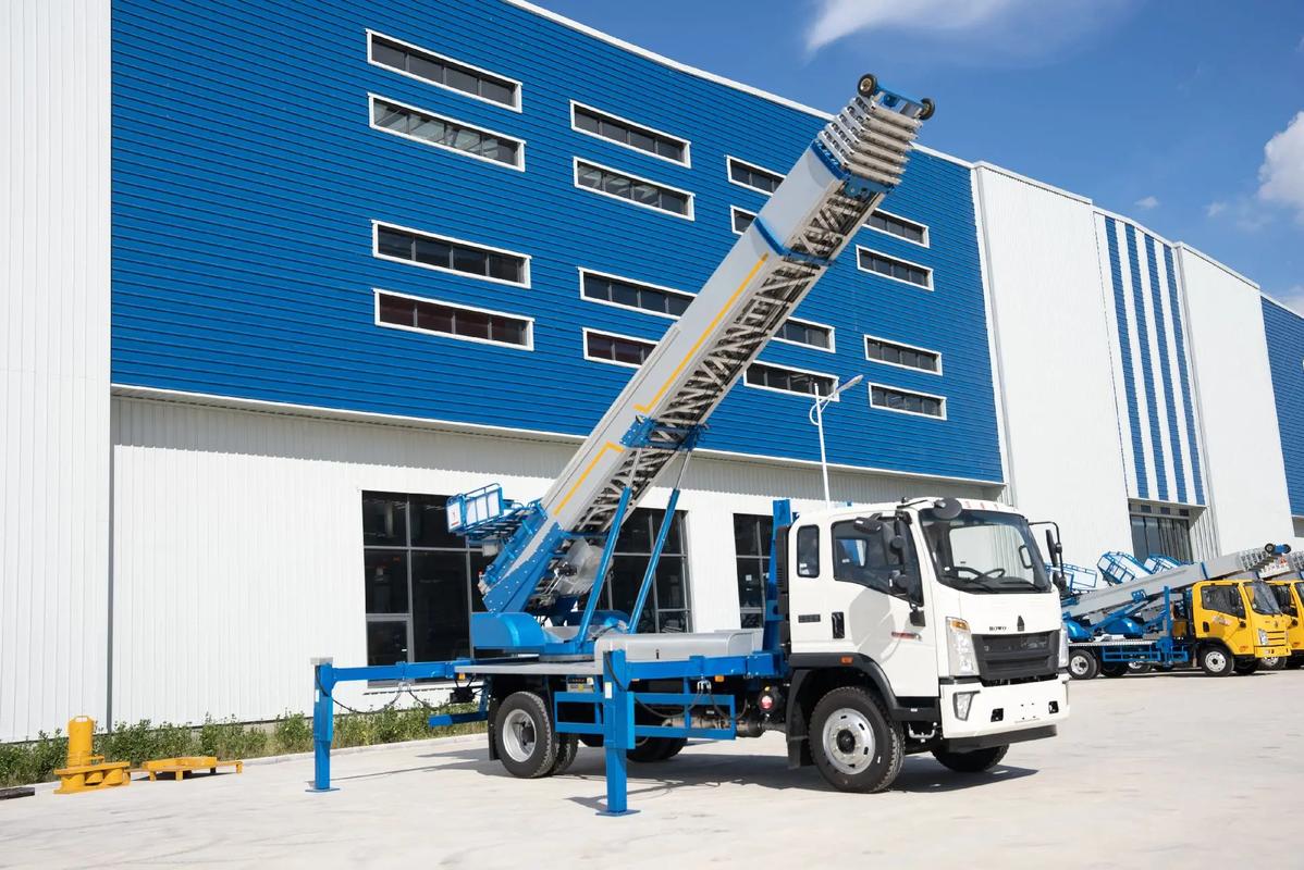 商水小型云梯车上料车租赁多少钱